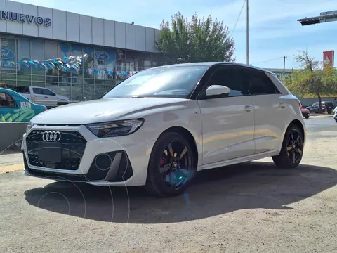 Audi A1 40 TFSI S Line usado (2024) color Blanco precio $630,000