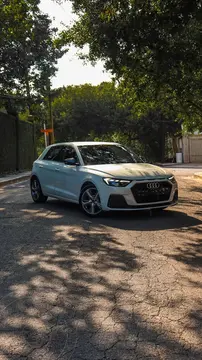 foto Audi A1 35 TFSI Ego usado (2022) color Blanco Amalfi precio $485,000
