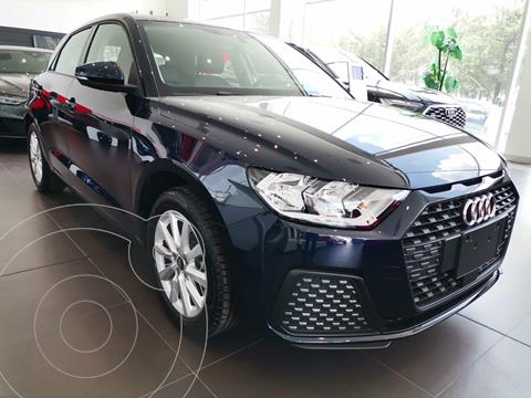 Audi A1 30 TFSI Cool nuevo color Azul precio $528,300