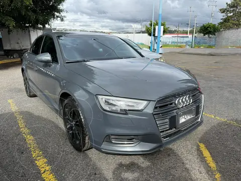 Audi A3 Sedan Sedan 2.0L Select Aut usado (2018) color Gris precio $330,000