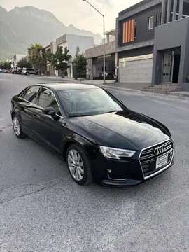 Audi A3 Sedan Sedan 1.4L Select Aut usado (2018) color Negro Basalto precio $270,000
