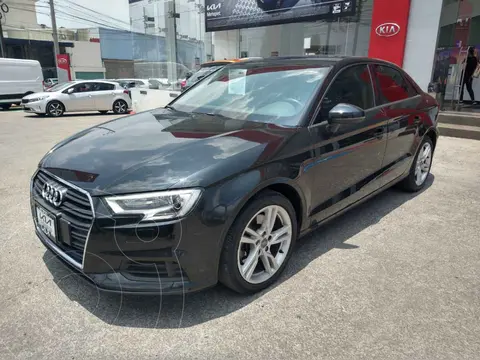 foto Audi A3 Sedán Sedán 2.0L Dynamic Aut usado (2018) color Negro precio $465,000