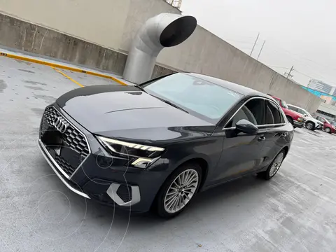 Audi A3 Sedan 35 TFSI Select usado (2022) color Gris precio $580,000