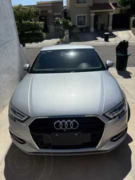 Audi A3 Sedan 35 TFSI Select usado (2020) color Plata precio $385,000