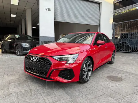 Audi A3 Sedan 40 TFSI S Line usado (2023) color Rojo precio $589,000