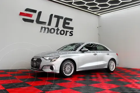Audi A3 Sedan 35 TFSI Select usado (2022) color Plata Hielo precio $469,900