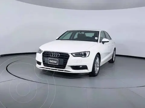 foto Audi A3 Sedán Sedán 1.8L Attraction Aut usado (2015) color Blanco precio $290,999