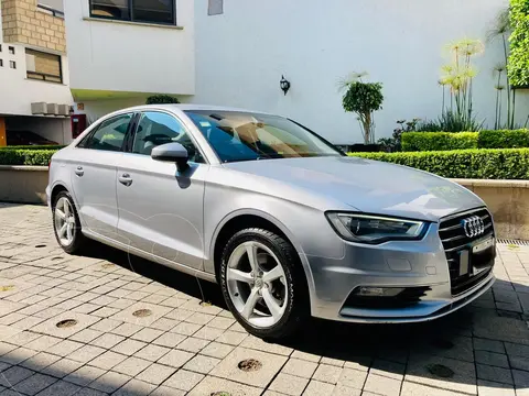 Audi A3 Sedan 1.8L Attraction Plus Aut usado (2015) color Plata precio $192,500