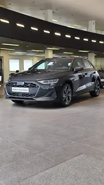 Audi A3 Sportback 1.4 TFSi nuevo color A eleccion precio u$s44.000
