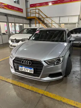 Audi A3 1.4 T FSI 3P S-tronic usado (2017) color Gris precio u$s25.300