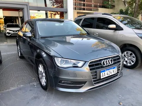 Audi A3 FSI usado (2016) color Gris precio u$s23.000