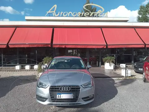 Audi A3 A3 1.4T FSI L/13 usado (2016) color Gris precio u$s22.000