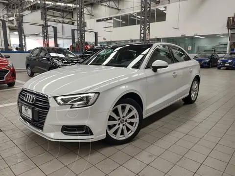 Audi A3 2.0L Select Aut usado (2018) color Blanco financiado en mensualidades(enganche $46,500)