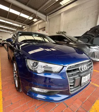 Audi A3 3P 2.0L Ambiente usado (2015) color Azul Marino precio $319,000