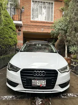 Audi A3 1.8L T FSI Attraction S-tronic usado (2014) color Blanco precio $250,000