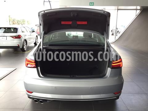 foto Audi A3 Sedán 35 TFSI Select nuevo color Plata precio $549,900