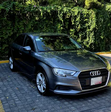 Audi A3 1.4L Dynamic usado (2018) color Gris precio $292,000
