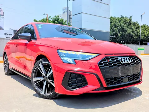 Audi A3 2.0L S-Line Aut usado (2023) color Rojo precio $595,000