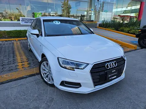 Audi A3 2.0L Select Aut usado (2017) color Blanco precio $350,000