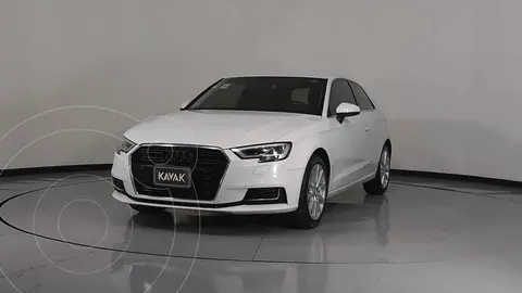 Audi A3 1.4L Dynamic usado (2017) color Blanco precio $382,999