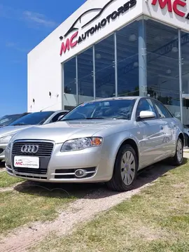 Audi A4 2.0 TDi (140Cv) usado (2007) color Gris precio u$s13.200