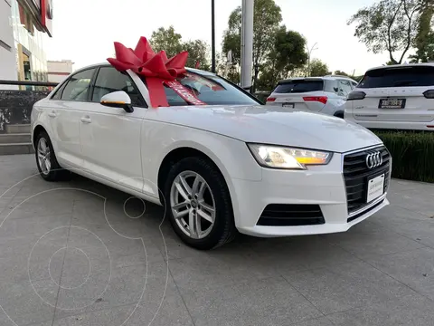 Audi A4 2.0 T Dynamic (190hp) usado (2018) color Blanco precio $330,000