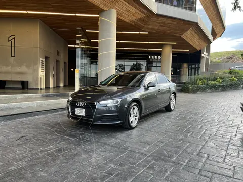Audi A4 2.0 T Dynamic (190hp) usado (2018) color Azul precio $330,000