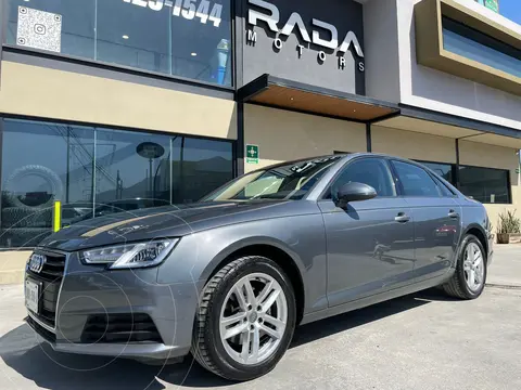 Audi A4 40 TFSI Select (190hp) usado (2019) color Gris precio $419,800