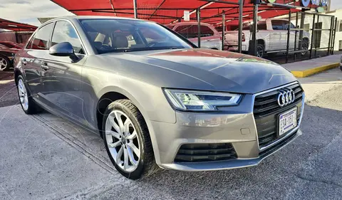 Audi A4 2.0 T Select (190hp) usado (2017) color Gris precio $340,000