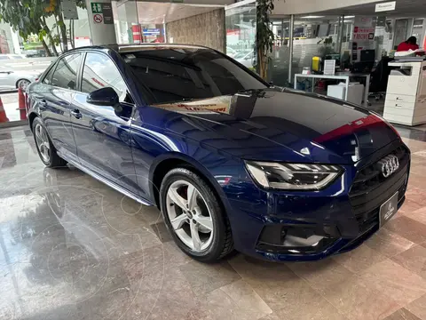 Audi A4 40 TFSI Select (190hp) usado (2024) color Azul precio $719,000