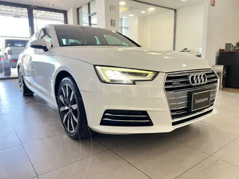 Audi A4 2.0 T Elite Quattro (252hp) usado (2017) color Blanco precio $385,000