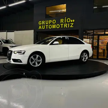 Audi A4 1.8 T FSI Trendy (170hp) usado (2014) color Blanco precio $209,000