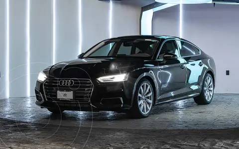 Audi A5 Coupe 40 TFSI Select usado (2019) color Negro financiado en mensualidades(enganche $265,000 mensualidades desde $12,000)