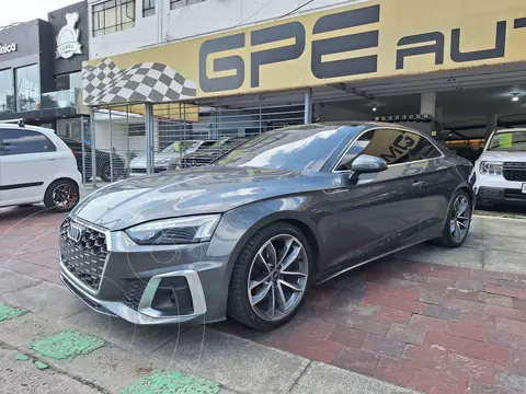 Audi A5 Coupe 40 TFSI S-Line usado (2022) color Gris precio $590,000
