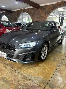 Audi A5 Sportback 40 S-Line usado (2024) color Gris precio $890,000