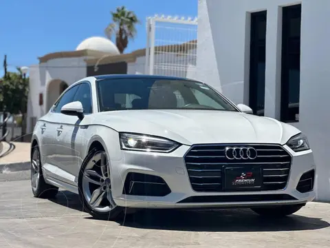 Audi A5 Sportback 40 TFSI S-Line usado (2019) color Blanco financiado en mensualidades(enganche $83,570 mensualidades desde $11,675)