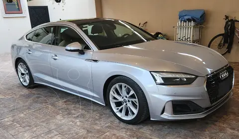 Audi A5 Sportback 40 Select usado (2021) color Plata Metalizado precio $550,000