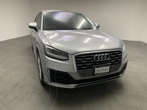 Audi Q2 40 TFSI S Line quattro usado (2019) color Plata Metalico financiado en mensualidades(enganche $83,000 mensualidades desde $12,900)