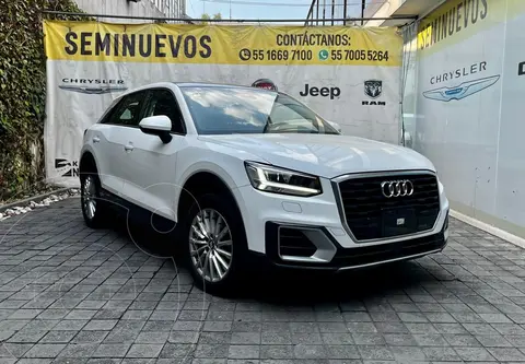 Audi Q2 35 TFSI Select usado (2020) color Blanco precio $384,000