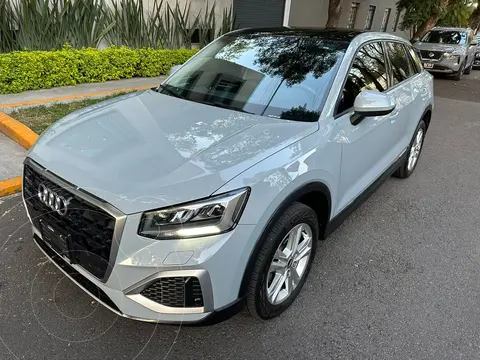 Audi Q2 35 TFSI Select usado (2021) color Azul precio $413,000