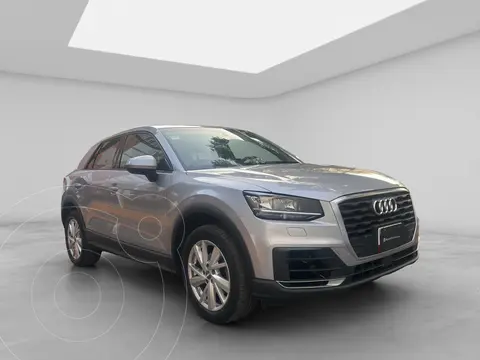 Audi Q2 35 TFSI Sport usado (2020) color plateado precio $315,000