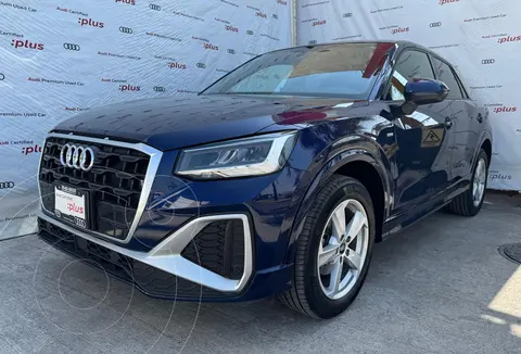 Audi Q2 35 TFSI Sport usado (2024) color Azul Marino precio $689,900