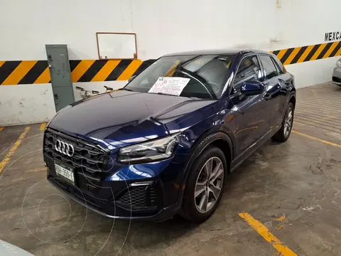 Audi Q2 35 TFSI Select usado (2021) color Azul Profundo financiado en mensualidades(enganche $135,000 mensualidades desde $11,375)