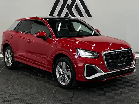 Audi Q2 35 TFSI Sport usado (2024) color Rojo precio $589,999
