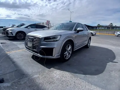 Audi Q2 40 TFSI S Line quattro usado (2019) color plateado precio $365,000