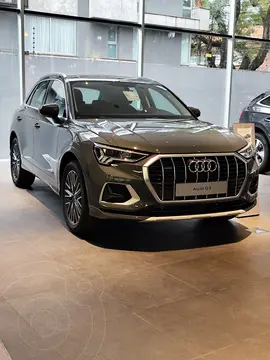 Audi Q3 Sportback 40 T FSI nuevo color Gris precio u$s70.000