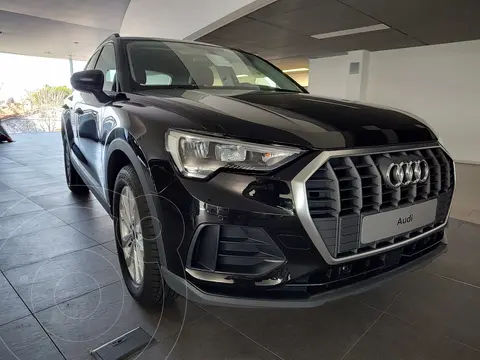 Audi Q3 35 T FSI nuevo color Negro precio u$s51.000