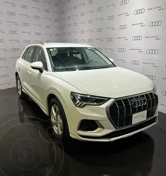 Audi Q3 40 TFSI Select usado (2022) color Blanco financiado en mensualidades(enganche $182,500 mensualidades desde $15,208)