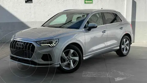 Audi Q3 35 TFSI Select usado (2023) color Plata precio $569,000
