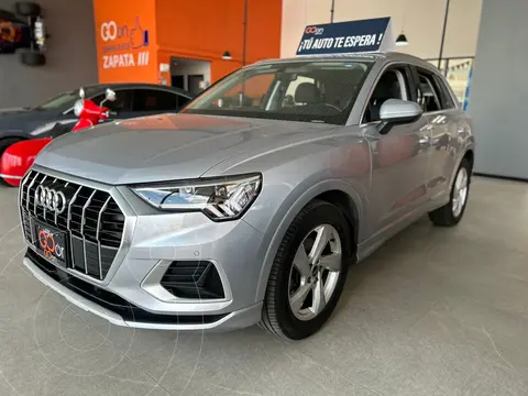 Audi Q3 35 TFSI Select usado (2022) color plateado precio $499,000